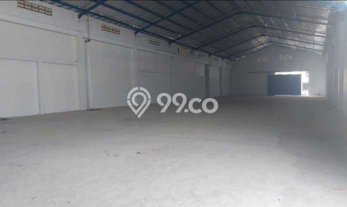 Unit Gudang Disewa Lokasi Kartosuro, Solo Spesifikasi Luas Bangunan 1225m2 Unit Gudang Disewa Lokasi Kartosuro, Solo Spesifikasi Luas Bangunan 1225m2