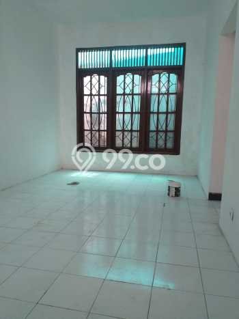 Dijual Cepat Rumah Favorit Siap Huni LB 235m2 di Kartosuro, Solo Dijual Cepat Rumah Favorit Siap Huni LB 235m2 di Kartosuro, Solo