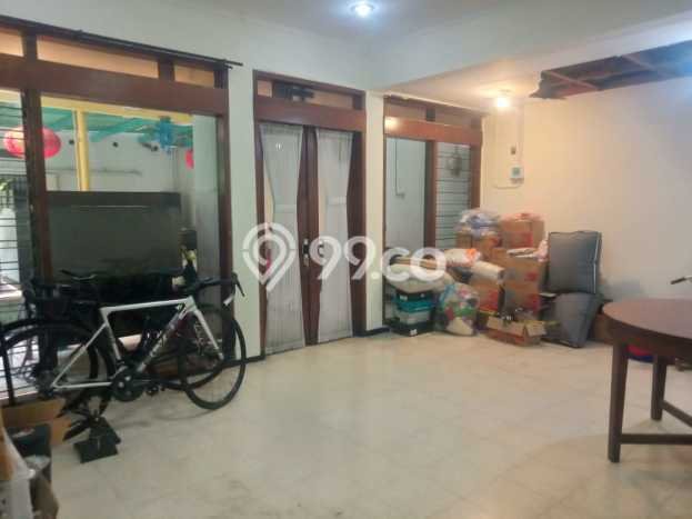 Area Ramai! Ruko Dijual di Mangkubumen untuk Bisnis Luas Bangunan 900m2 Area Ramai! Ruko Dijual di Mangkubumen untuk Bisnis Luas Bangunan 900m2