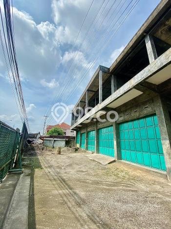 Unit Gudang Paling Strategis di Teras Boyolali dengan LB 1200m2 Unit Gudang Paling Strategis di Teras Boyolali dengan LB 1200m2