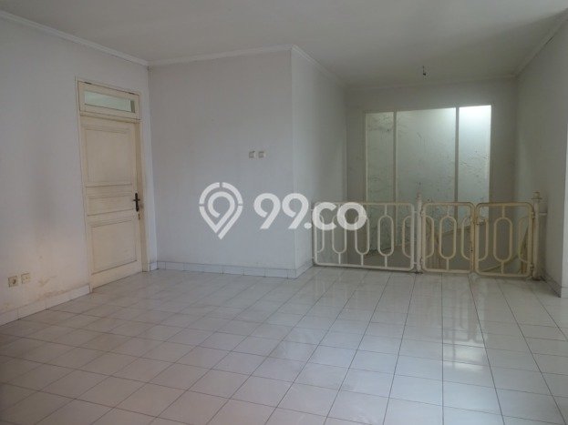 Gudang Komersial Disewakan di Menteng Jakarta Pusat Luas 646m2 Gudang Komersial Disewakan di Menteng Jakarta Pusat Luas 646m2