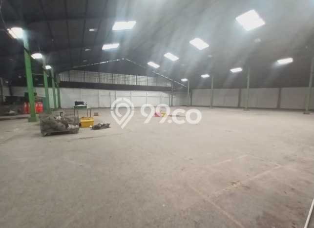 Gudang paling strategis disewakan di Pamulang Tangerang Selatan Gudang paling strategis disewakan di Pamulang Tangerang Selatan