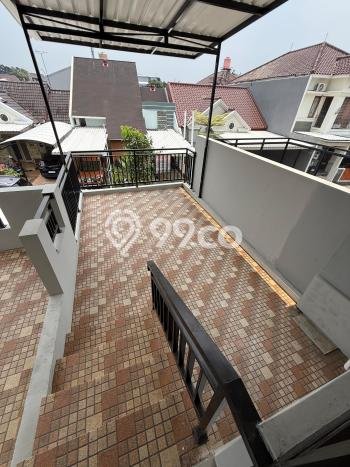For Sale! Premium House LT 152m2 Desain Modern di BSD Taman Crysant For Sale! Premium House LT 152m2 Desain Modern di BSD Taman Crysant