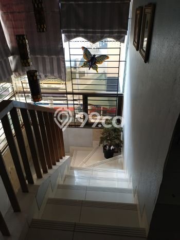 Ready to Use! Premium House LT 383m2 Desain Modern di Sentul Ready to Use! Premium House LT 383m2 Desain Modern di Sentul