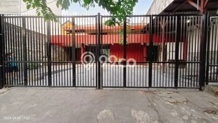 Komersial For Rent Kawasan Gubeng, Luas 300m2m², Area Strategis, Lokasi Mudah Komersial For Rent Kawasan Gubeng, Luas 300m2m², Area Strategis, Lokasi Mudah