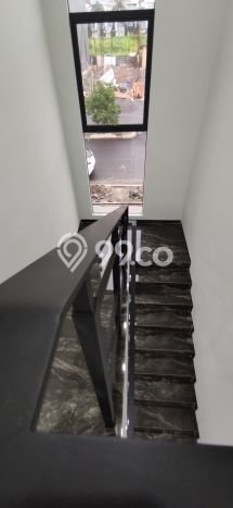 Rumah Eksklusif Dijual LT 160m2 di Mekar Wangi, Bandung Rumah Eksklusif Dijual LT 160m2 di Mekar Wangi, Bandung