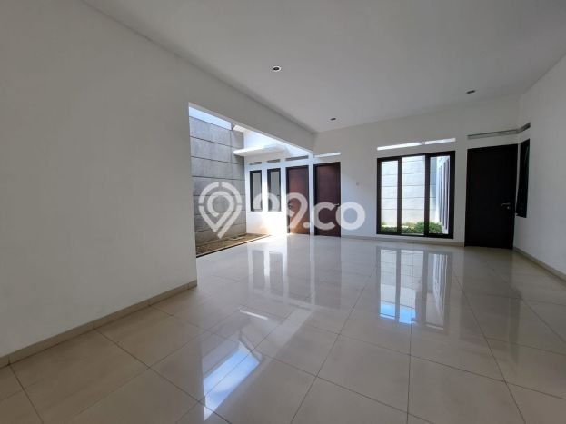 Dijual Rumah Premium dengan Fasilitas Sekitar Komplit di Batununggal, Bandung Dijual Rumah Premium dengan Fasilitas Sekitar Komplit di Batununggal, Bandung