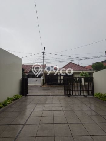 Hunian Cantik Modern Lb 140m2 di Batununggal, Bandung Hunian Cantik Modern Lb 140m2 di Batununggal, Bandung