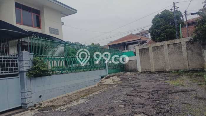 Rumah Elit LB 200m2 Siap Huni Desain Elegan di Pajajaran, Bandung Rumah Elit LB 200m2 Siap Huni Desain Elegan di Pajajaran, Bandung