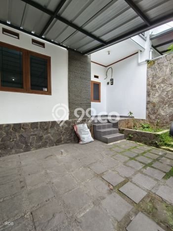 For Sale Rumah 5 Kamar Lokasi Ideal Bagus dan Strategis di Sukajadi For Sale Rumah 5 Kamar Lokasi Ideal Bagus dan Strategis di Sukajadi