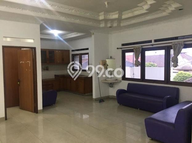 Disewakan Rumah Konsep Modern di Batununggal Bandung dengan 6 Kamar Disewakan Rumah Konsep Modern di Batununggal Bandung dengan 6 Kamar