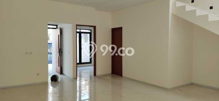 BEST DEAL! Rumah Siap Huni di , Luas 130m2m² LB 185m2m² BEST DEAL! Rumah Siap Huni di , Luas 130m2m² LB 185m2m²