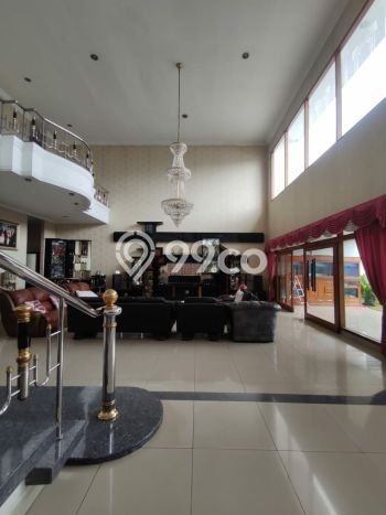 Rumah Lingkungan Asri kawasan , Bandung, Luas 600m2m² Bangunan 450m2m² Rumah Lingkungan Asri kawasan , Bandung, Luas 600m2m² Bangunan 450m2m²