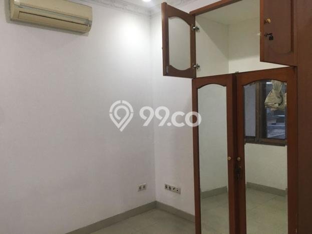 Disewakan Rumah Konsep Modern di Batununggal Bandung dengan 6 Kamar Disewakan Rumah Konsep Modern di Batununggal Bandung dengan 6 Kamar