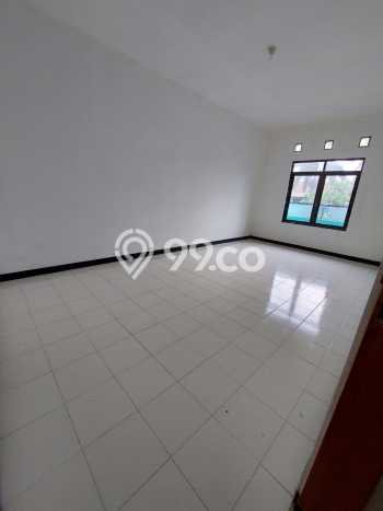 AREA SUPER PREMIUM! Ruko di , Luas 85m2m², Prospek Pengunjung AREA SUPER PREMIUM! Ruko di , Luas 85m2m², Prospek Pengunjung