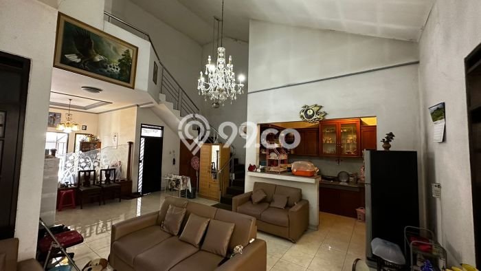 Rumah Luas Asri 4 KT Siap Pakai di Taman Kopo Indah Bandung Rumah Luas Asri 4 KT Siap Pakai di Taman Kopo Indah Bandung