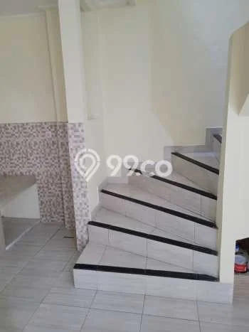 Dijual Cepat Rumah Strategis LT 96m2 LB 160m2 di Jakarta Barat Cocok untuk Hunian Dijual Cepat Rumah Strategis LT 96m2 LB 160m2 di Jakarta Barat Cocok untuk Hunian