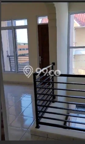 Dijual Cepat Rumah Strategis LT 96m2 LB 160m2 di Jakarta Barat Cocok untuk Hunian Dijual Cepat Rumah Strategis LT 96m2 LB 160m2 di Jakarta Barat Cocok untuk Hunian