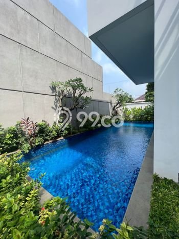 Rumah Premium di Jakarta Selatan Strategis Kondisi Terawat Rumah Premium di Jakarta Selatan Strategis Kondisi Terawat