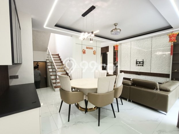 Rumah Kontrakan Batam LT 180m2 LB 250m2 Area Batam Centre Rumah Kontrakan Batam LT 180m2 LB 250m2 Area Batam Centre