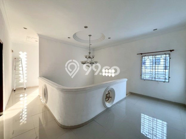 For Sale Rumah 6 Kamar Lokasi Strategis Nyaman dan Strategis di Batam Kota For Sale Rumah 6 Kamar Lokasi Strategis Nyaman dan Strategis di Batam Kota