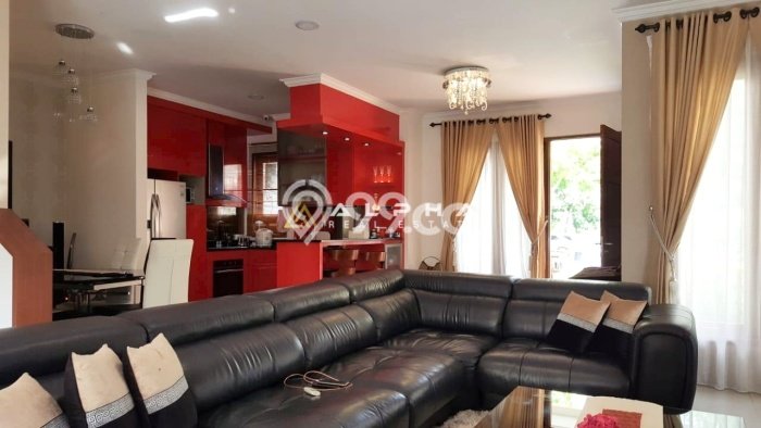 Jual Rumah Strategis Bagus Punya 3 KT di Batam Kota Batam - Jual Rumah Strategis Bagus Punya 3 KT di Batam Kota Batam -