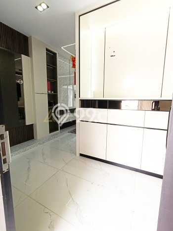 Rumah Kontrakan Batam LT 180m2 LB 250m2 Area Batam Centre Rumah Kontrakan Batam LT 180m2 LB 250m2 Area Batam Centre