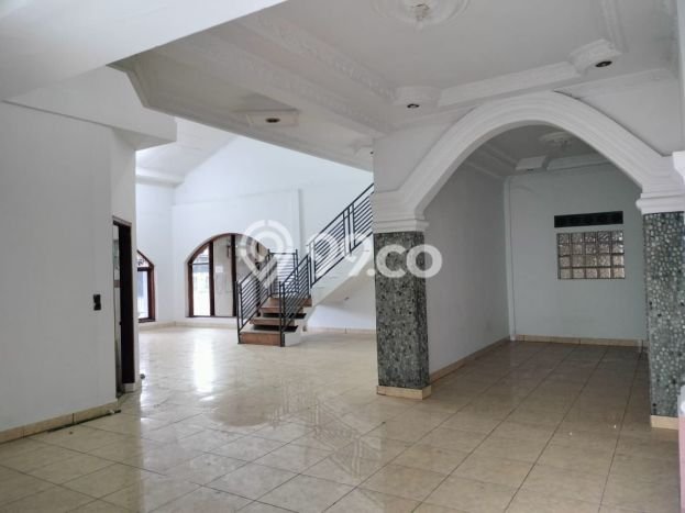 Komersial Dijual di Bandung LT 492m2 & LB 865m2 Lokasi Terbaik! Komersial Dijual di Bandung LT 492m2 & LB 865m2 Lokasi Terbaik!