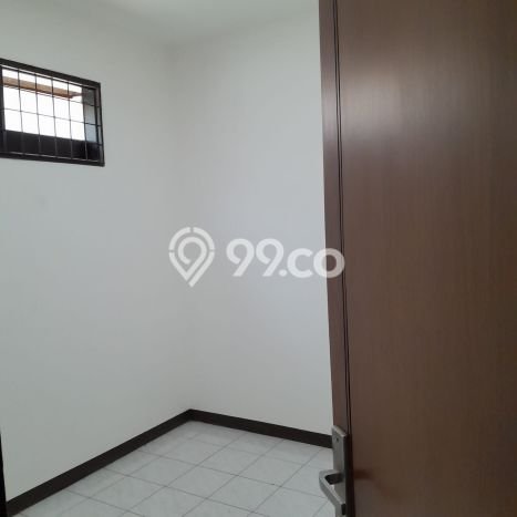 Rumah area Moch Toha, Akses ke Tol, 4 KT, LT 140m² LB 110m² Rumah area Moch Toha, Akses ke Tol, 4 KT, LT 140m² LB 110m²