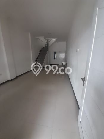HOT DEAL! Rumah area Batununggal, 2 KM, Area Strategis, LT 70m² Bangunan 120m² HOT DEAL! Rumah area Batununggal, 2 KM, Area Strategis, LT 70m² Bangunan 120m²