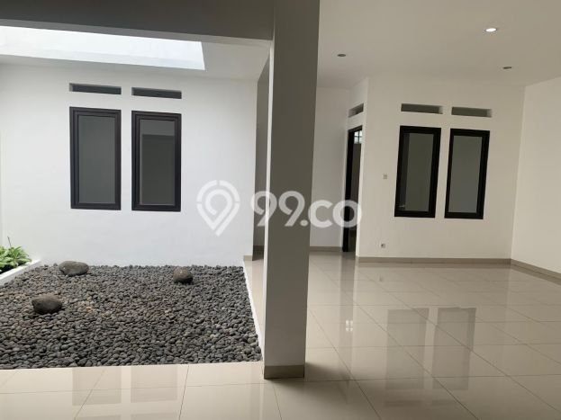 HUNIAN EKSKLUSIF! Rumah area Batununggal, 4 KT, Design Modern, Luas 216m² Bangunan 165m² HUNIAN EKSKLUSIF! Rumah area Batununggal, 4 KT, Design Modern, Luas 216m² Bangunan 165m²