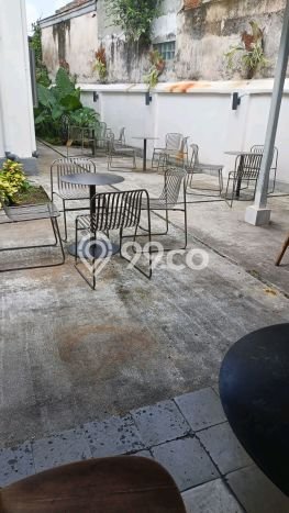 Unit Komersial Disewakan di Pasir Kaliki di Area Ramai & Strategis Unit Komersial Disewakan di Pasir Kaliki di Area Ramai & Strategis