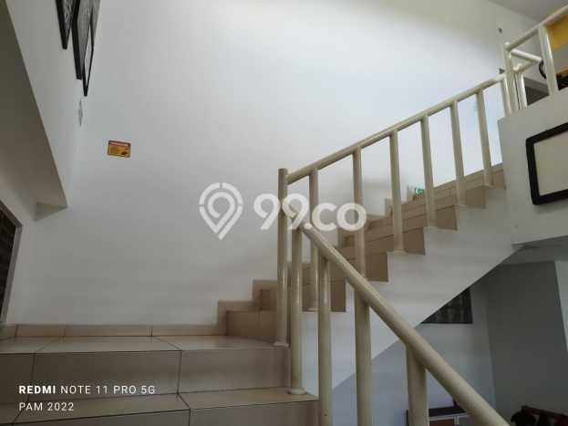 Rumah Elit Modern Siap Huni di Buah Batu Bandung Rumah Elit Modern Siap Huni di Buah Batu Bandung
