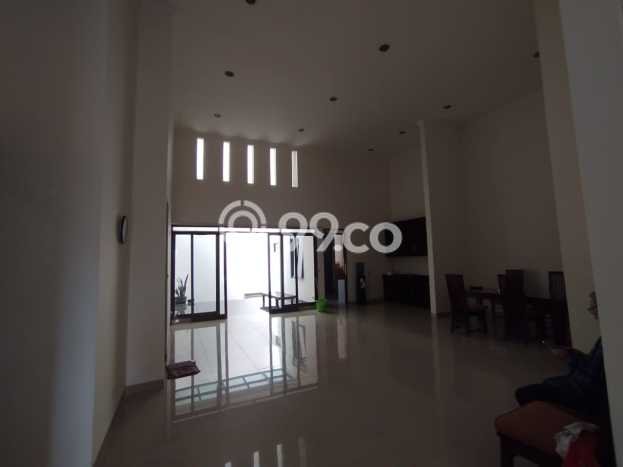 Rumah kawasan Batununggal, Siap Huni, 2 KM, Dekat Batununggal, Bandung, Bandung, LT 244m2m² Bangunan 160m2m² Rumah kawasan Batununggal, Siap Huni, 2 KM, Dekat Batununggal, Bandung, Bandung, LT 244m2m² Bangunan 160m2m²
