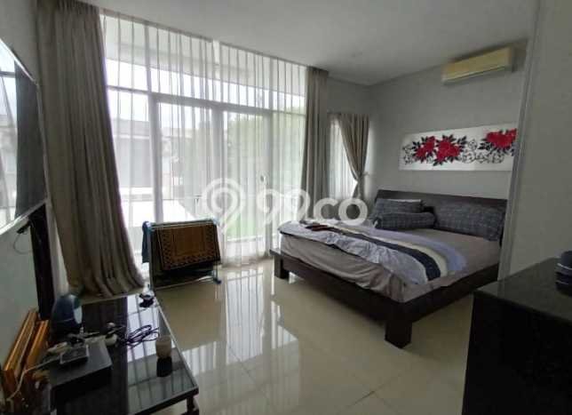 Rumah Minimalis 4 KT di Sarijadi Bandung Full Furnished Rumah Minimalis 4 KT di Sarijadi Bandung Full Furnished