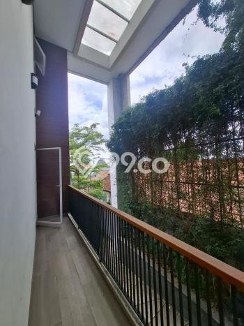 Rumah Murah LT 261m2 di Setiabudi Akses Mudah Rumah Murah LT 261m2 di Setiabudi Akses Mudah