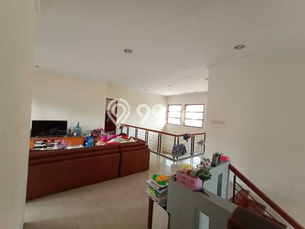 Rumah Elit Modern Siap Huni di BKR Bandung Rumah Elit Modern Siap Huni di BKR Bandung