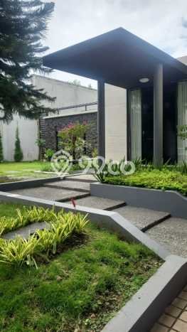Hunian Elit LB 349m2 Siap Pakai Desain Elegan di Kota Baru Parahyangan, Bandung Hunian Elit LB 349m2 Siap Pakai Desain Elegan di Kota Baru Parahyangan, Bandung