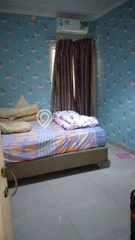 Rumah area Kota Wisata, Jakarta Timur, LT 200m² LB 150m² Rumah area Kota Wisata, Jakarta Timur, LT 200m² LB 150m²