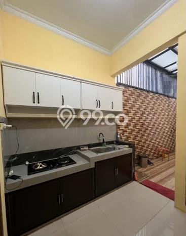 Rumah Luxury Modern Tanpa Renovasi di Ciganjur Jakarta Selatan Rumah Luxury Modern Tanpa Renovasi di Ciganjur Jakarta Selatan