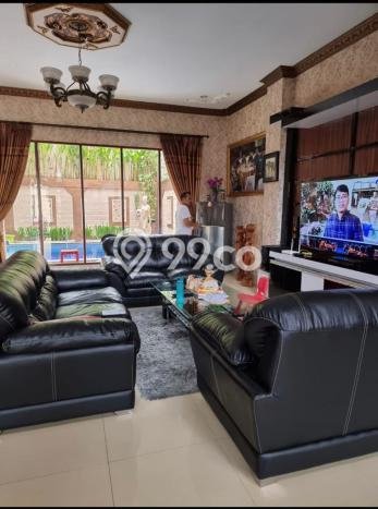 Rumah Elit LB 270m2 Siap Huni Desain Elegan di Kerobokan Kelod, Badung Rumah Elit LB 270m2 Siap Huni Desain Elegan di Kerobokan Kelod, Badung
