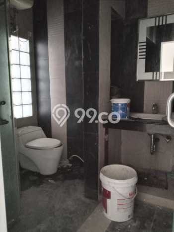 Rumah di Cibubur, Jakarta Timur, Luas 300m² Bangunan 400m² - JUAL CEPAT! Rumah di Cibubur, Jakarta Timur, Luas 300m² Bangunan 400m² - JUAL CEPAT!