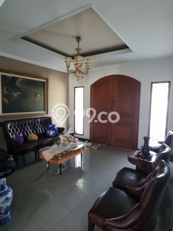 Rumah Siap Pakai di Sektor 7-Bintaro, Tangerang Selatan, Luas 340m² LB 400m² Rumah Siap Pakai di Sektor 7-Bintaro, Tangerang Selatan, Luas 340m² LB 400m²