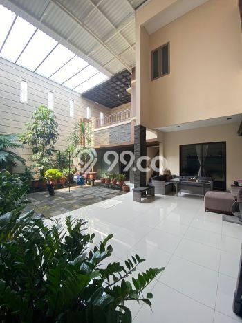KESEMPATAN TERBAIK! Rumah Asri di Raffles Hills, LT 350m² LB 500m² KESEMPATAN TERBAIK! Rumah Asri di Raffles Hills, LT 350m² LB 500m²