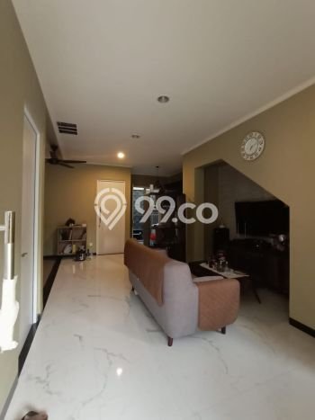 Rumah area Legenda Wisata, Jakarta Timur, Luas 105m² Bangunan 150m² Rumah area Legenda Wisata, Jakarta Timur, Luas 105m² Bangunan 150m²