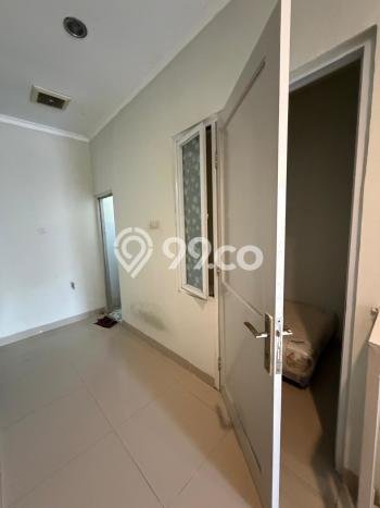 Jual Rumah Eksklusif 5 KT di Kota Wisata, Bogor Jual Rumah Eksklusif 5 KT di Kota Wisata, Bogor