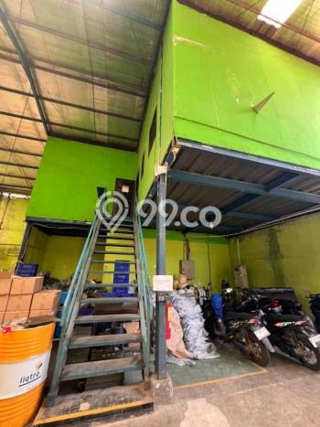 Gudang Dijual di Bekasi LT 300m2 & LB 300m2 Lokasi Terbaik! Gudang Dijual di Bekasi LT 300m2 & LB 300m2 Lokasi Terbaik!