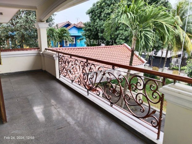Ready to Use! Premium House LT 2800m2 Desain Modern di Pondok Pinang Ready to Use! Premium House LT 2800m2 Desain Modern di Pondok Pinang