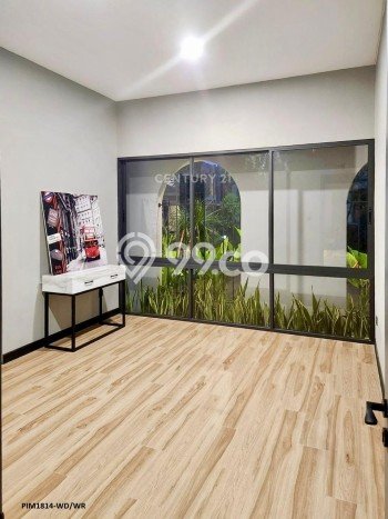 Jual Rumah Luas Elegan Dengan View Cantik di BSD City, Tangerang Jual Rumah Luas Elegan Dengan View Cantik di BSD City, Tangerang
