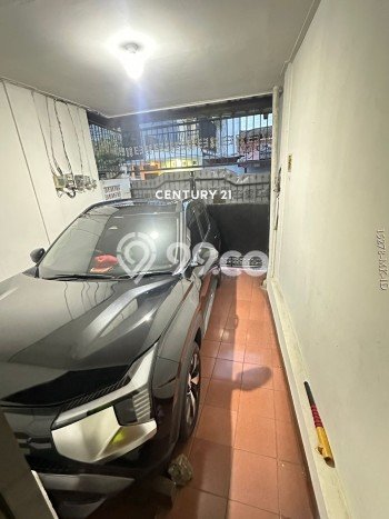 Dijual Rumah Luas Elegan Dengan View Eksklusif di Permata Hijau, Jakarta Selatan Dijual Rumah Luas Elegan Dengan View Eksklusif di Permata Hijau, Jakarta Selatan